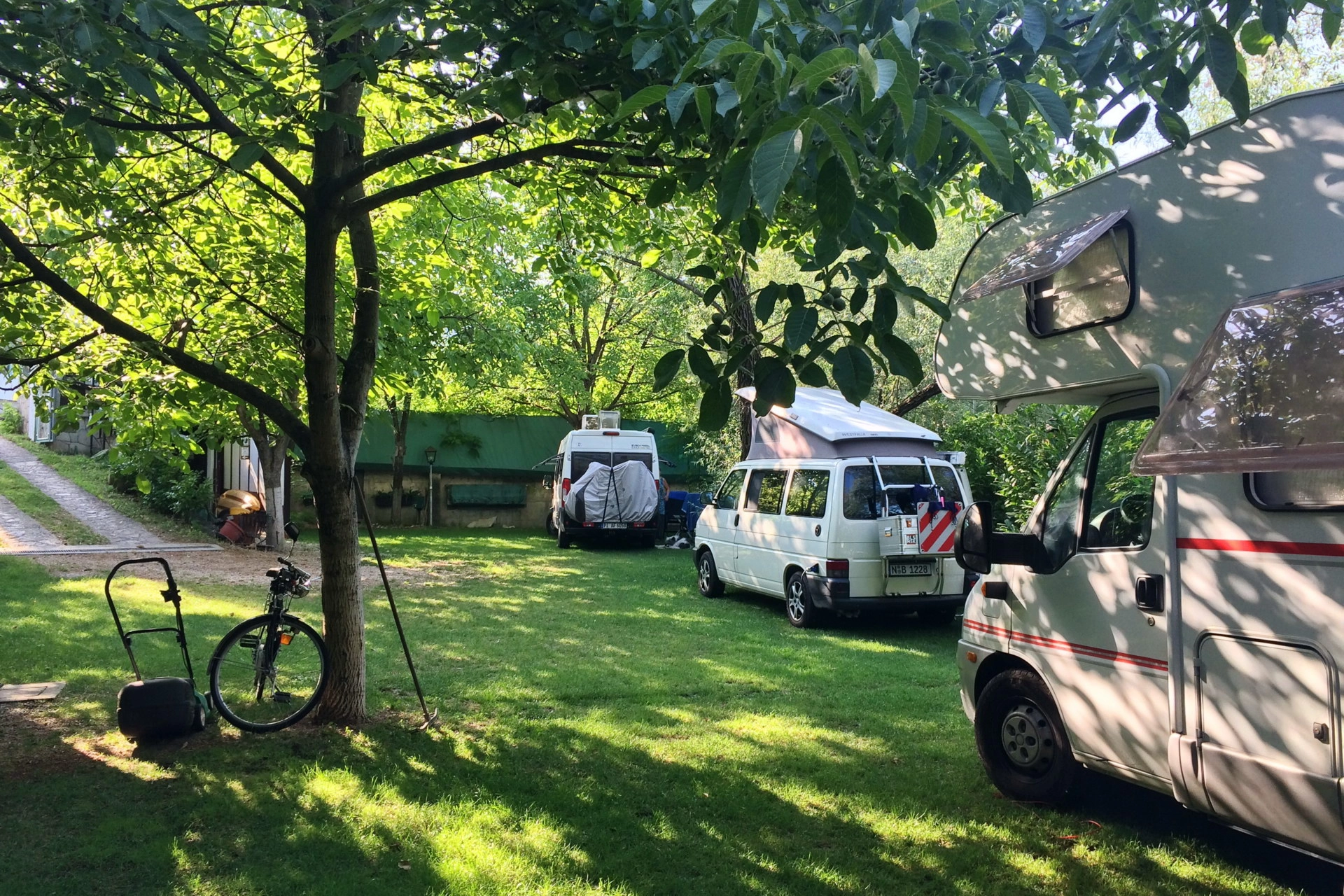 Camp Aganovac — Accommodation